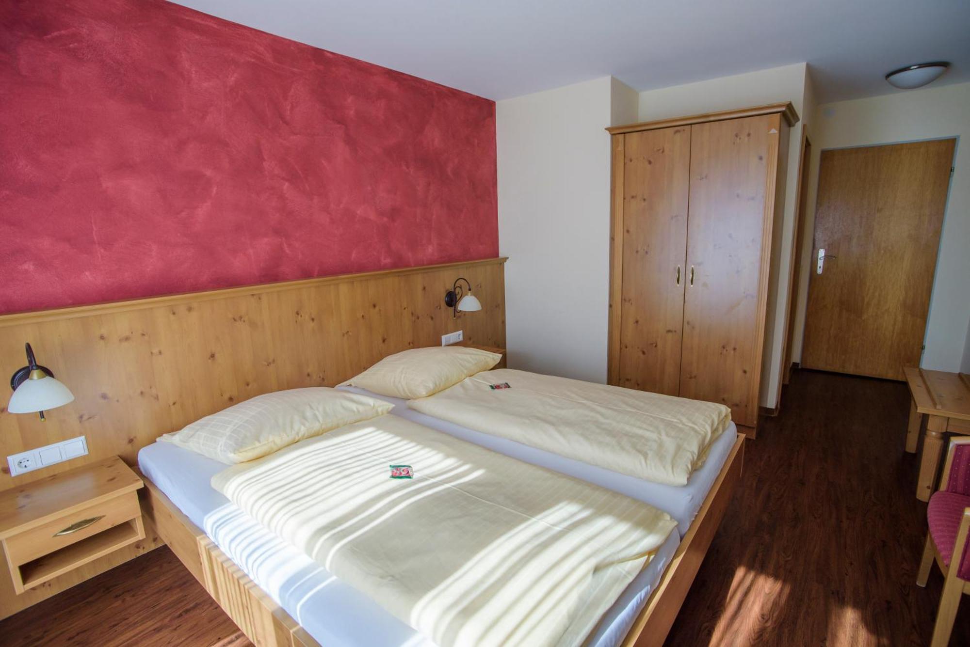 Landgasthof Linde Gasthof 3*
